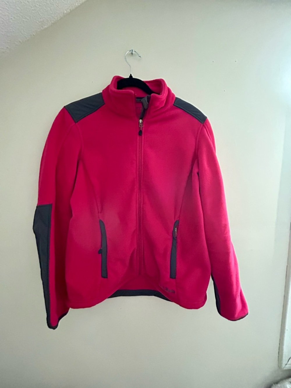 L.L. Bean Women's Medium Hot Pink Fleece Full Zip Jacket; size medium